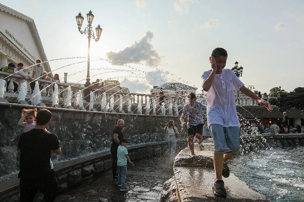 Прогноз синоптиков на лето 2025: когда потеплеет в центральных регионах.Фото © ТАСС / Александр Патрин