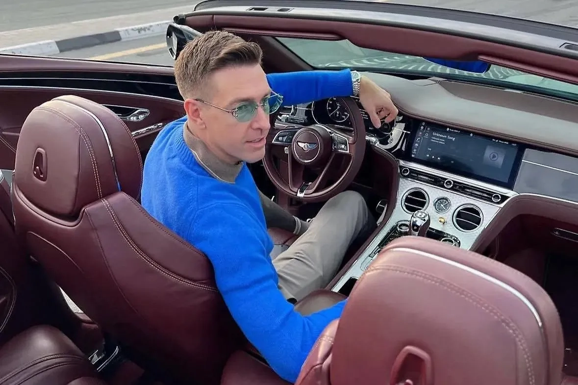 Статьи о сексуальных домогательствах в России нет, но посадить человека за такое преступление можно. Алекс Лесли — прецедент. Фото © Instagram (признан экстремистской организацией и запрещён на территории Российской Федерации) / alexlesley11