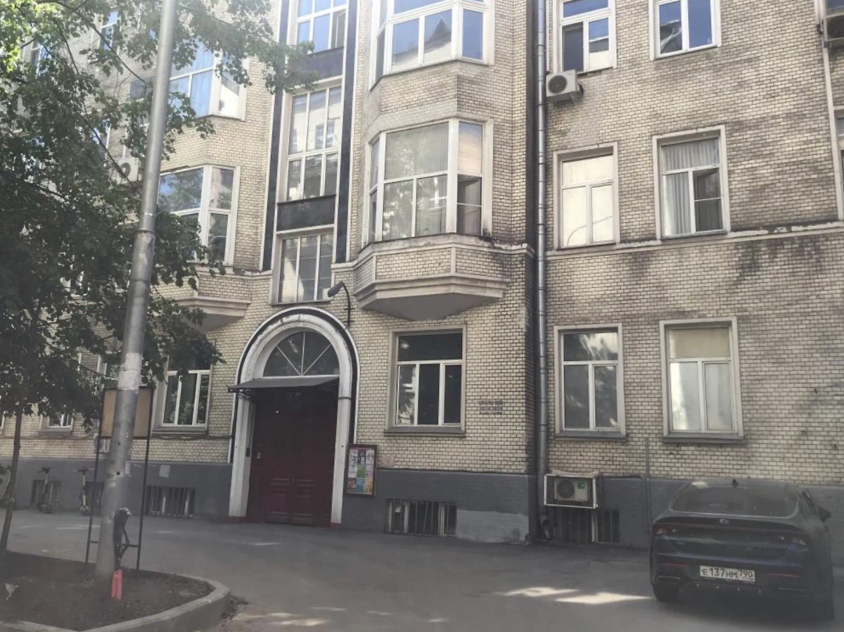 Доходный дом в переулках Покровского бульвара. Фото © vysotsky.estate