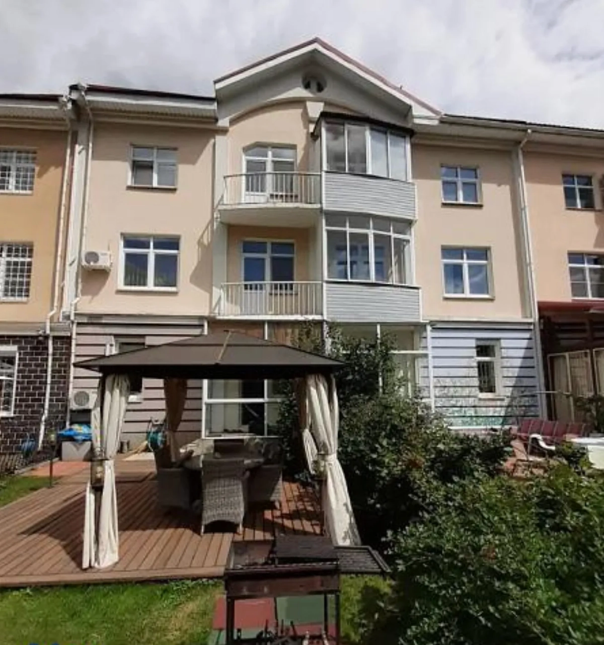 Пример таунхауса на Куркинском шоссе. Фото © maxrealt.ru