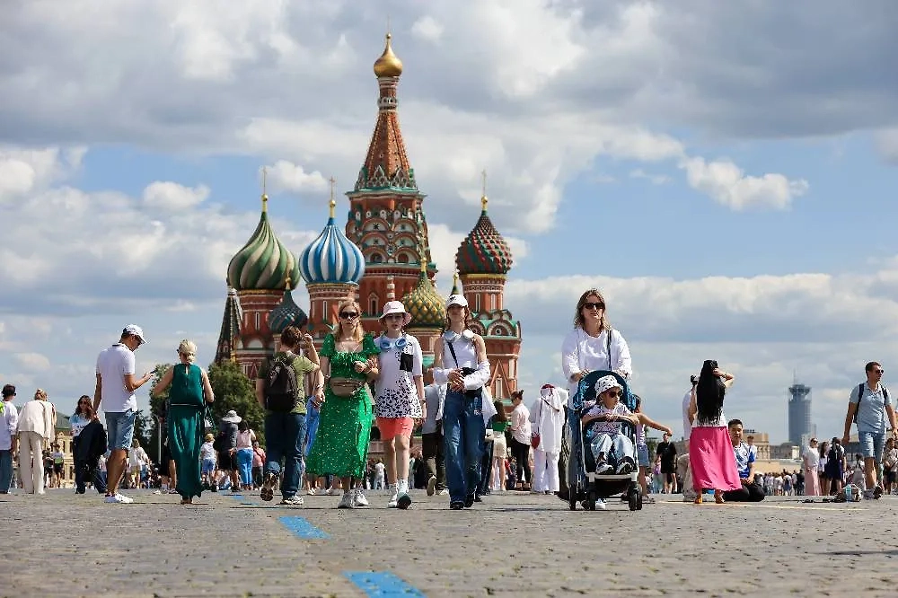 Когда в Москве и регионах России наступит летняя погода в 2025 году. Фото © ТАСС / Олег Елков