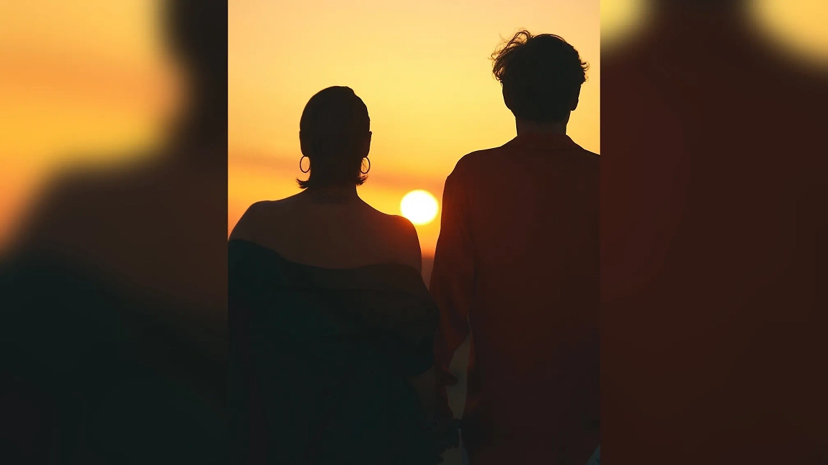 Павел Воля с женой. Фото © Insstagram (соцсеть запрещена в РФ; принадлежит корпорации Meta, которая признана в РФ экстремистской)/ pavelvolyaofficial