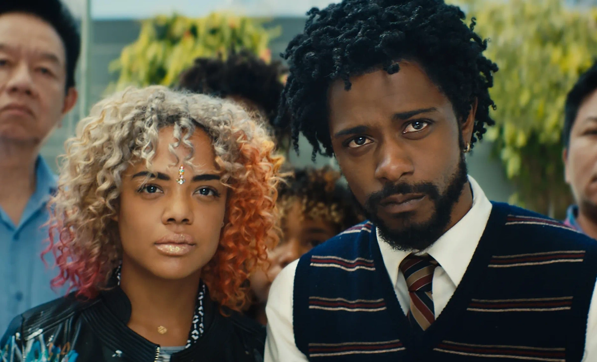 Фото © Кадр из фильма «Простите за беспокойство», режиссёр Бутс Райли, сценарист Бутс Райли / Kinopoisk