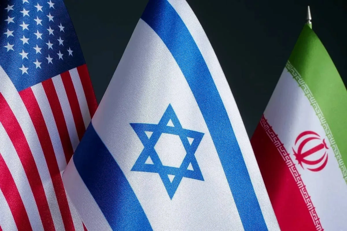 Почему началась война между Ираном и Израилем? Эти противники преследуют разные цели, но действуют похожими средствами. Фото © Shutterstock / FOTODOM / Vitalii Vodolazskyi