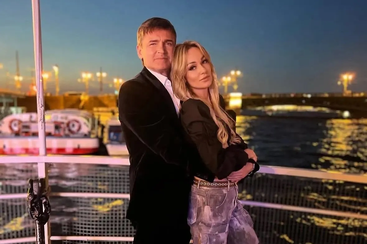 Игорь Лифанов и Елена Косенко: скандальный брак звезды сериалов. Фото © Instagram (признан экстремистской организацией и запрещён на территории Российской Федерации) / igorlifanovofficial