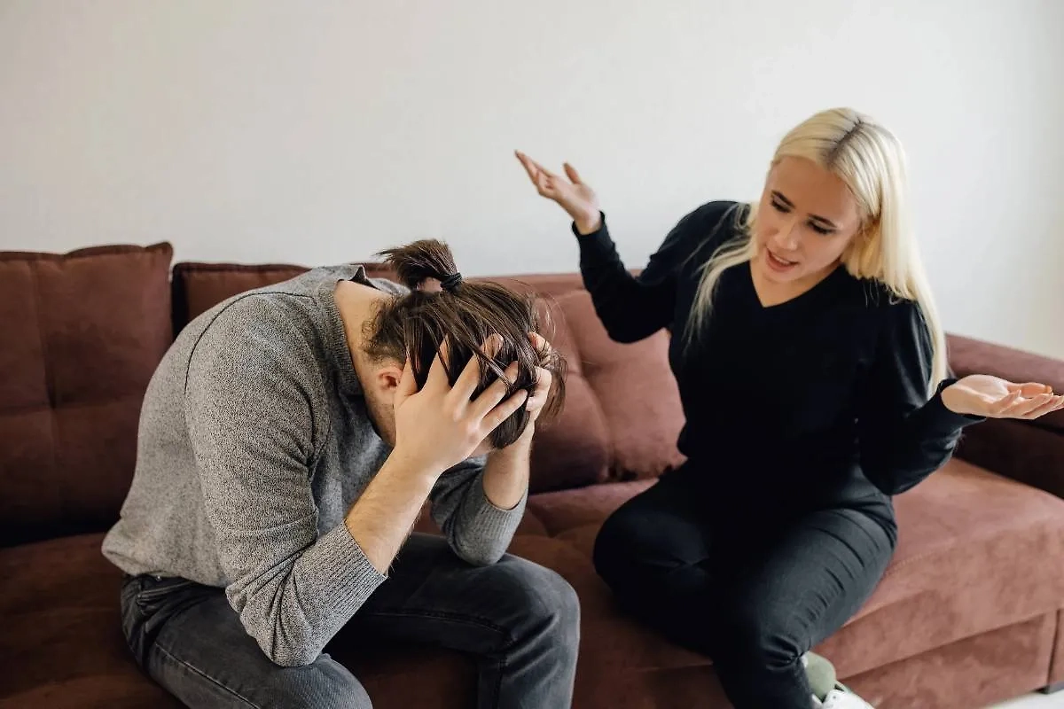 Что в женском поведении больше всего бесит мужчин в отношениях. Фото © Shutterstock / FOTODOM / AlexandrMusuc