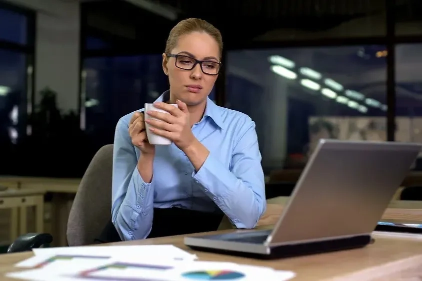 Токсичная работа: симптомы и способы определения. Фото © Shutterstock / FOTODOM / Motortion Films