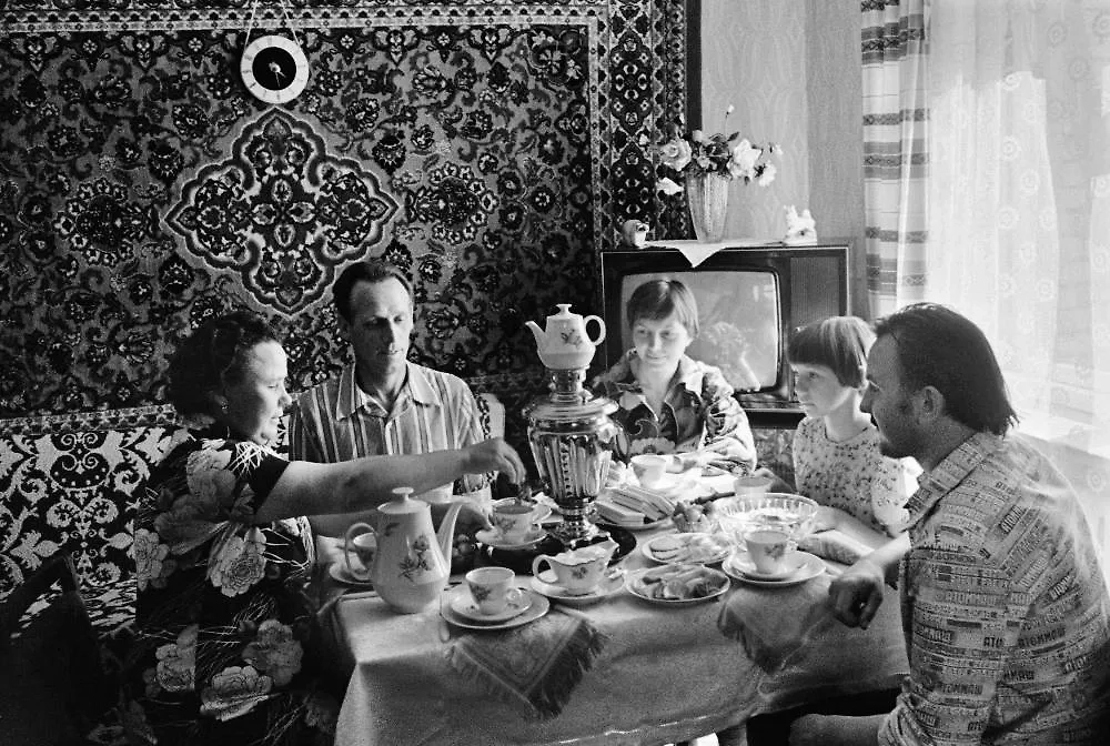 Если на вашей стене не висит ковёр, вам можно только посочувствовать. Фото © ТАСС / Сергей Белявый