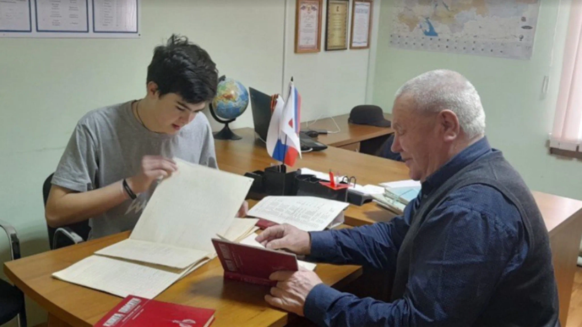 Всего в проекте значатся 298 погибших человек. Установить звёзды удалось на 238 домах. Фото © Личный архив Екатерины Загоскиной 