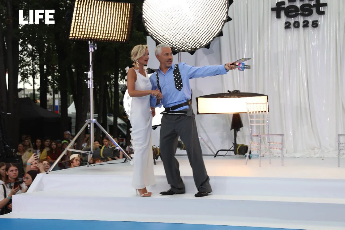 Полина Гагарина и Александр Рогов. Фото © Life.ru