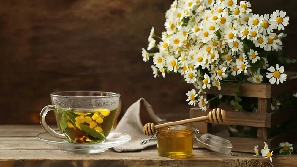 Зверобой и полынь в Купальскую ночь: как использовать силу магических растений. Фото © Shutterstock / FOTODOM / Dream79