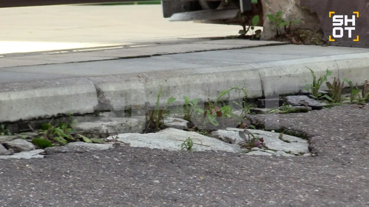 Облезлый дом Artik, вид снаружи. Фото © SHOT