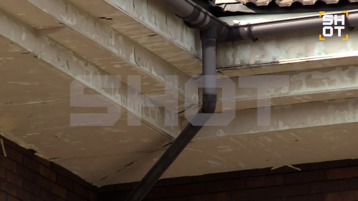 Облезлый дом Artik, вид снаружи. Фото © SHOT