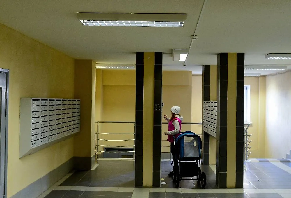 Уборка подъездов в квитанциях ЖКХ: что входит в новую услугу. Фото © ТАСС / Сергей Ермохин