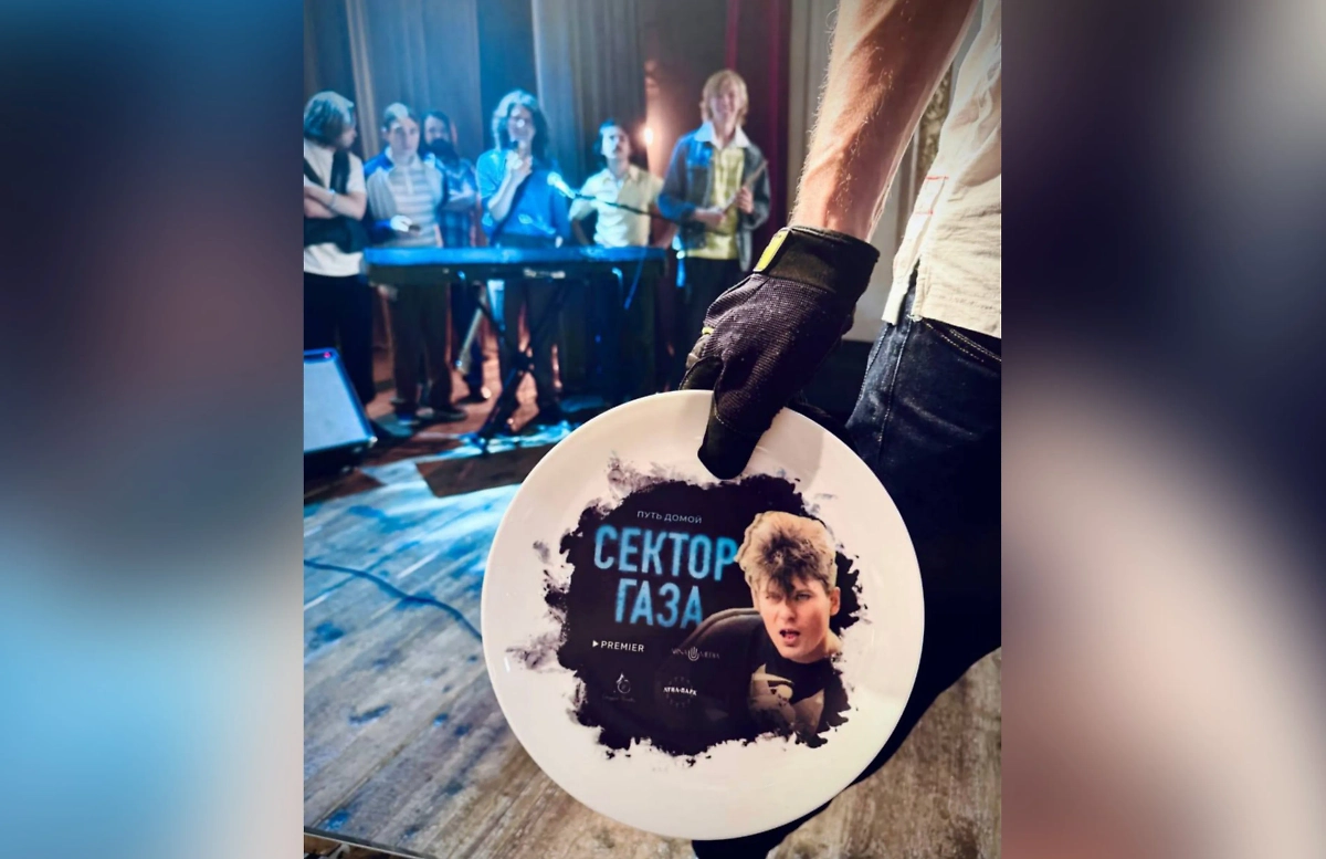 Начались съёмки фильма про «Сектор газа». Фото © Telegram / Генпродюсер Давид