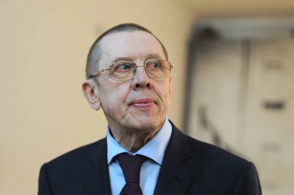 Валерий Золотухин тоже похоронил сына. Его звали Серёжа. Фото © ТАСС / Валерий Шарифулин