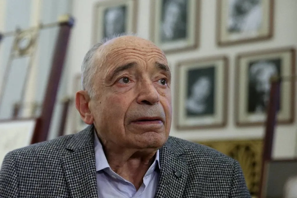 Валентин Гафт, сыгравший Воланда в фильме «Мастер и Маргарита» Юрия Кары, тоже похоронил ребёнка. Фото © ТАСС / Валерий Шарифулин