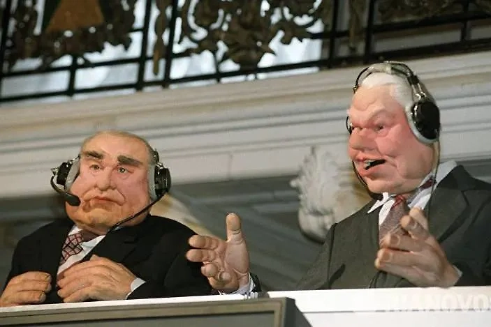 Классические программы 90-х, которые до сих пор помнят. Фото © VK / Программа «Куклы» на НТВ