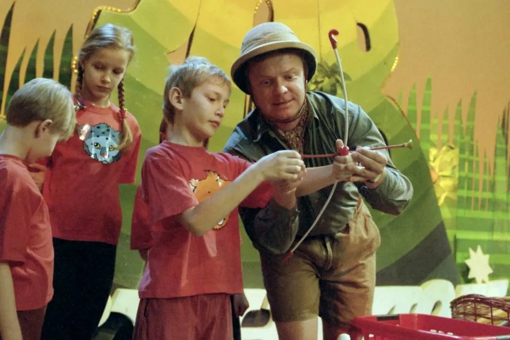 Легендарные передачи 90-х, которые помнят все. Фото © ТАСС / Виктор Борисов