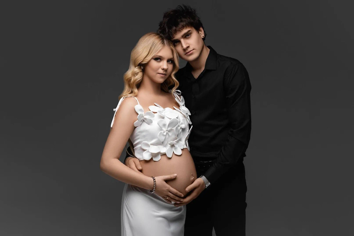 Александра Трусова вышла замуж и ждёт ребёнка. Фото © Telegram / avtrusovaofficial