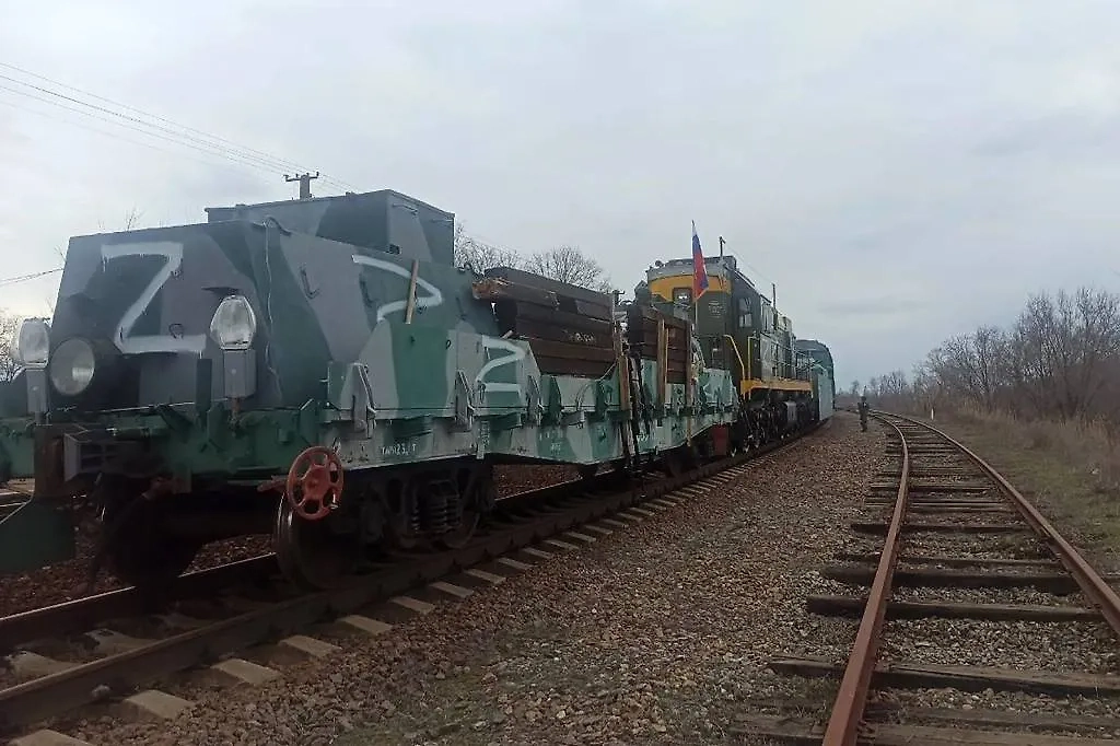 Бронепоезд «Байкал» во время сопровождения иностранцев в Крым. Фото © ТАСС / Пресс-служба Минобороны РФ