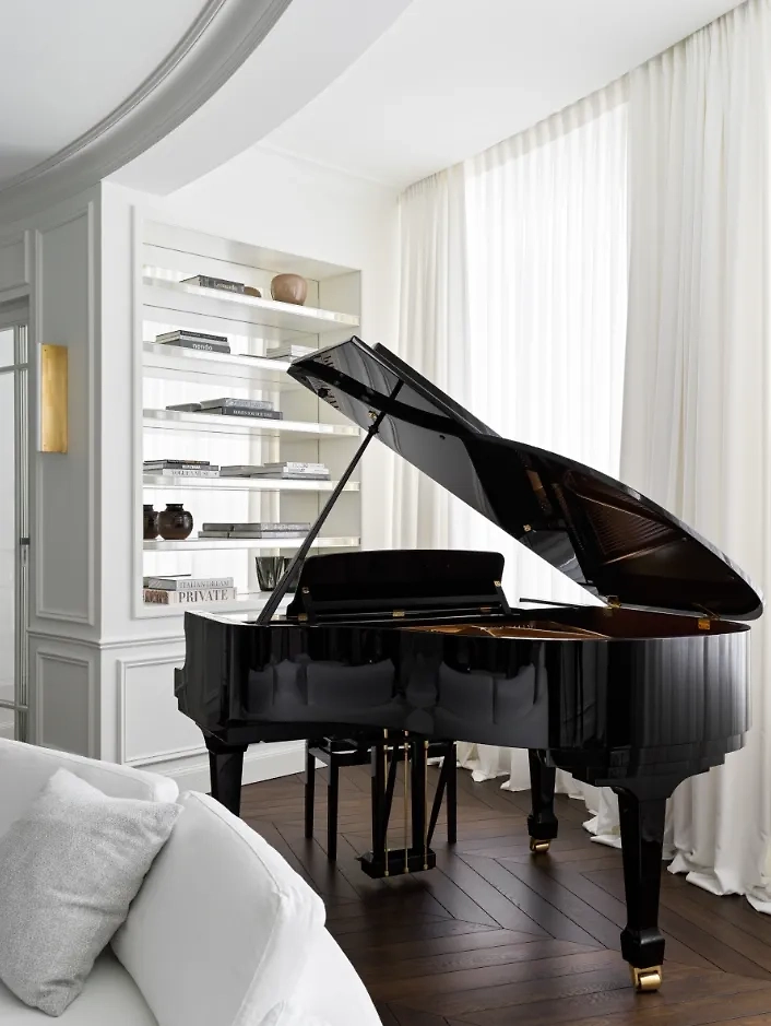 Интерьеры квартиры Фёдора Смолова.Фото © salon.ru