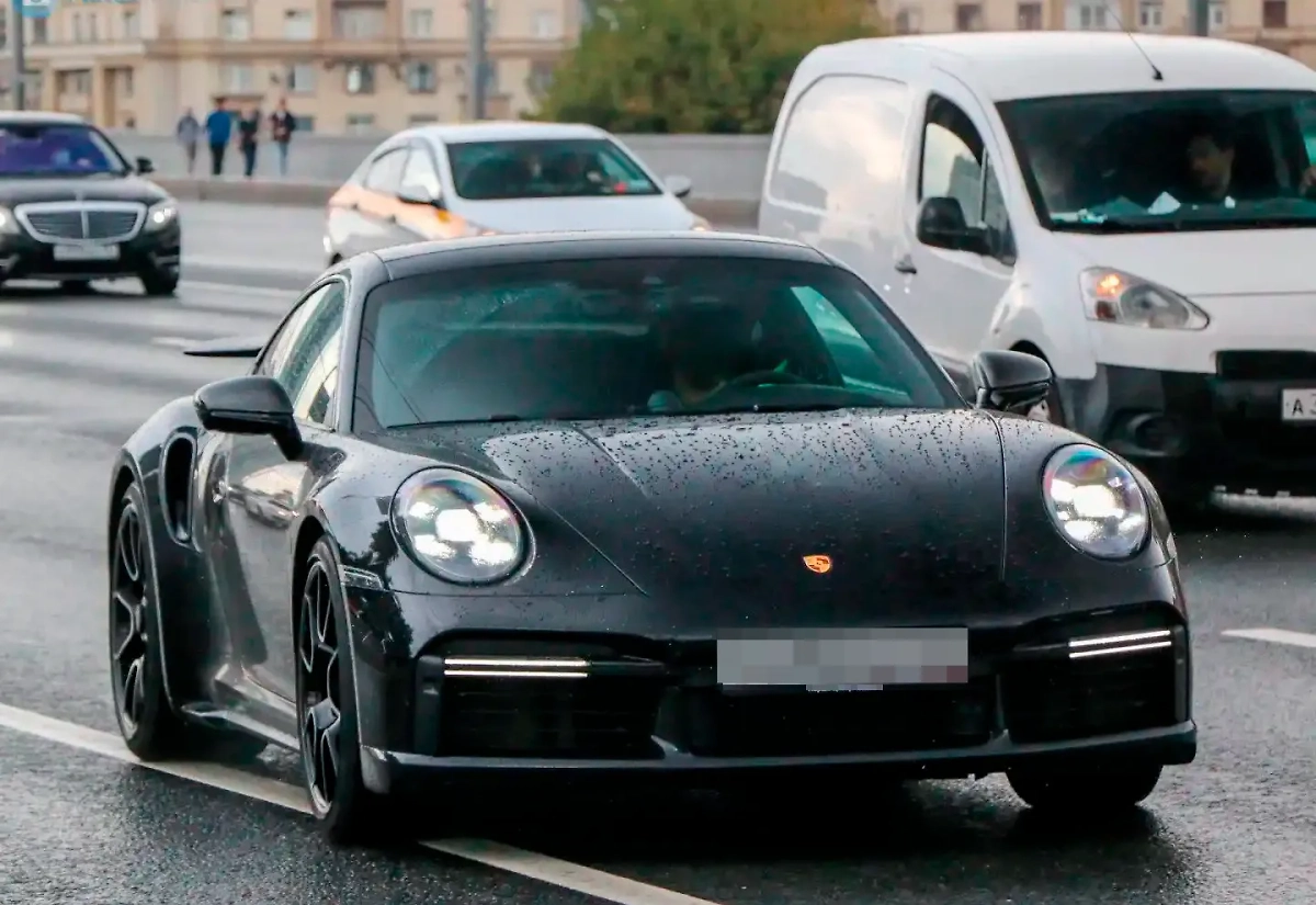 Porsche 911 turbo. Фото © nomerogram.ru