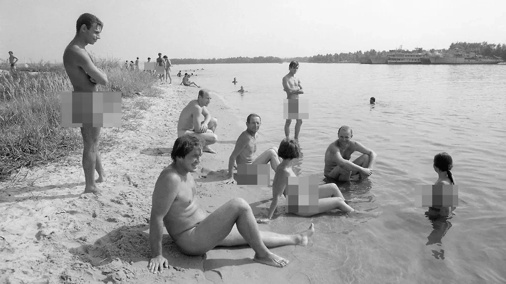 В 1920-х нудистский пляж можно было устроить везде. Нужны были только желание и несколько единомышленников. Фото © ТАСС / Веленгурин Владимир