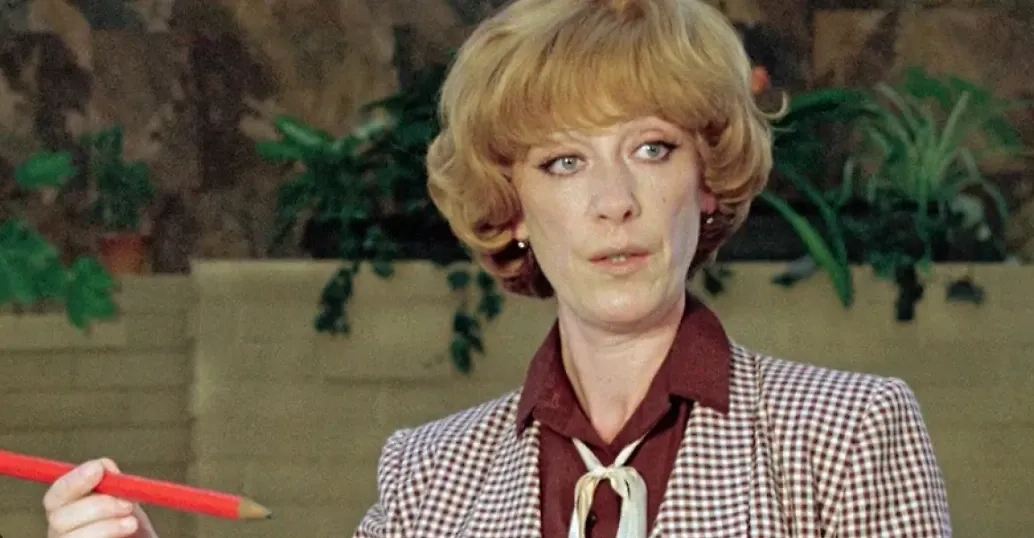 «Чародеи» сняты по сценарию братьев Стругацких. Это фильм об учёных и магии. Фото © Кадр из фильма «Чародеи», режиссёр Константин Бромберг, сценаристы 
Аркадий Стругацкий, Борис Стругацкий  / Kinopoisk