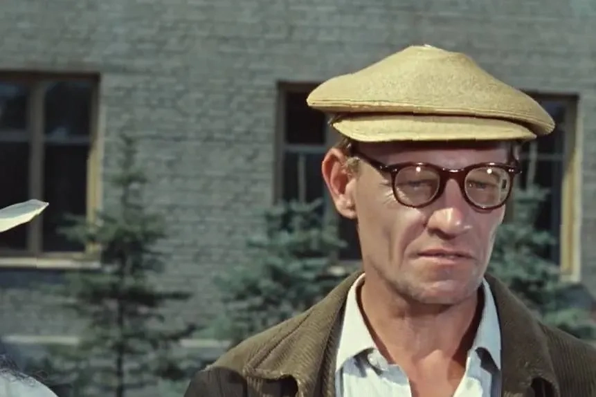 Звёзды эпизода: как стать знаменитым за несколько минут экранного времени. Фото © Кадр из фильма «Операция «Ы» и другие приключения Шурика», режиссёр Леонид Гайдай и др. / Kinopoisk