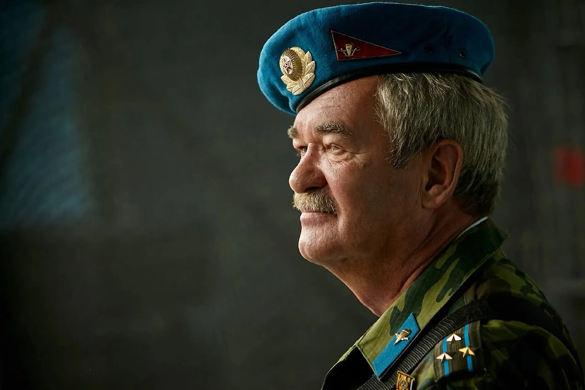 Основатель группы «Голубые береты» Сергей Яровой — гвардии полковник ВДВ. Фото © VK / Группа "ГОЛУБЫЕ БЕРЕТЫ"