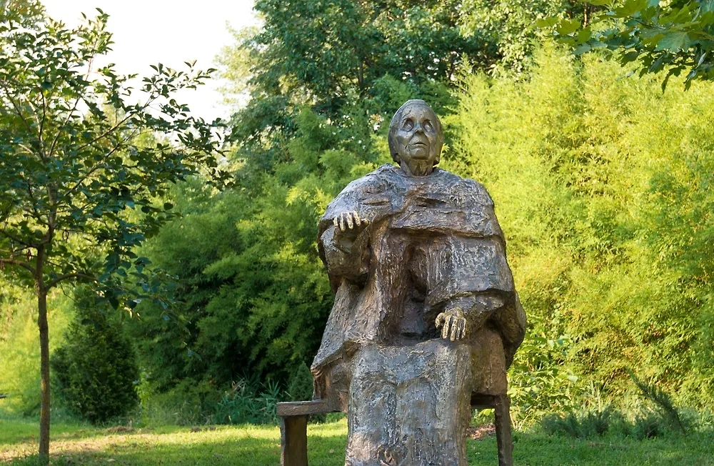 Почему феномен Ванги работает спустя годы — вся правда. Фото © Shutterstock / FOTODOM / yevgeniy11