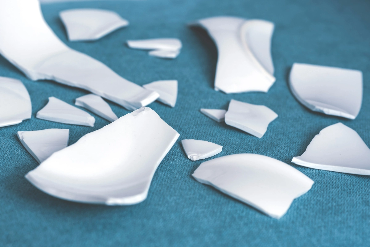 Опасные предметы в доме: что убрать, чтобы привлечь удачу. Фото © Shutterstock / FOTODOM / O.PASH