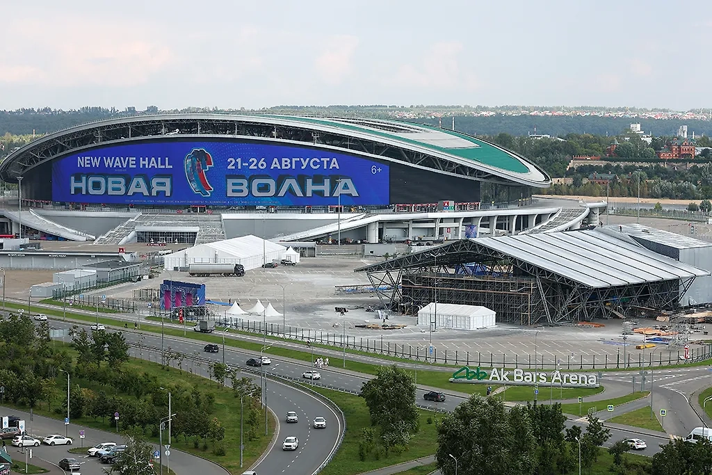 Конкурс «Новая волна» должен показать звёздам российской эстрады молодые таланты. Фото © ТАСС / Егор Алеев