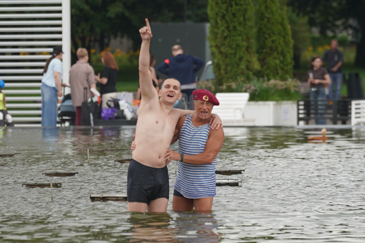День ВДВ в парке Горького. Фото © Life.ru