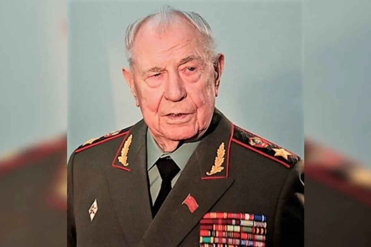 Министр обороны Дмитрий Язов — один из участников ГКЧП, после провала был арестован. Фото © Wikipedia / Mil.ru