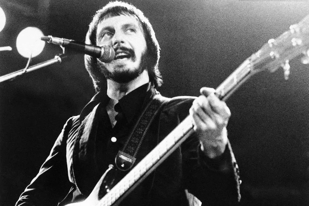 Джон Энтвистл был не просто бас-гитаристом, он играл в группе The Who. Культовая английская команда. Фото © ТАСС / AP