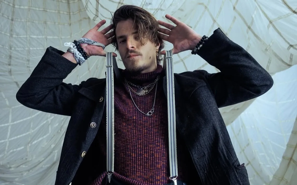 Сергей Горошко стал героем фанфиков и завирусился после роли в «Майоре Громе». Ничего удивительного. Фото © Instagram (признан экстремистской организацией и запрещён на территории Российской Федерации) / sergey.goroshko.fulcro. 