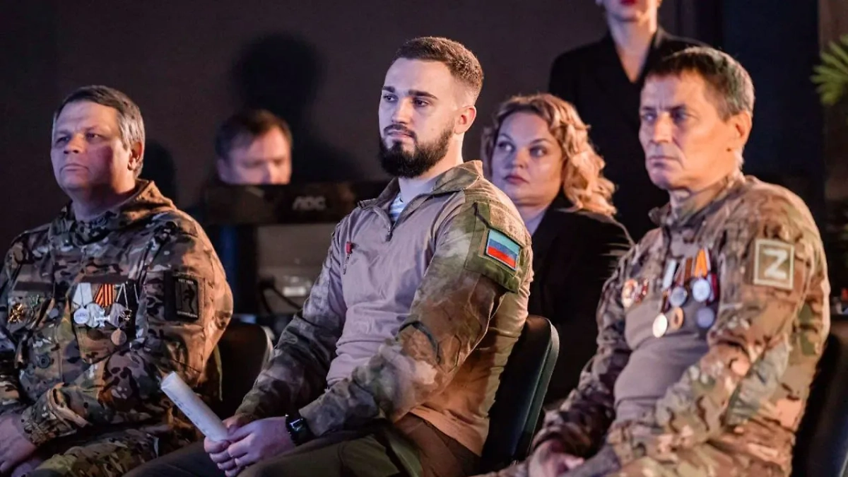 Богданов Дмитрий Сергеевич — ветеран СВО, учитель ОБЖ из Липецка. Фото © Предоставлено Life.ru