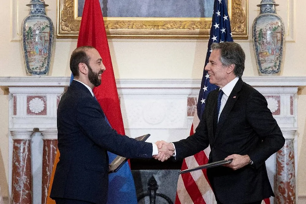 В хартии об армяно-американском стратегическом партнёрстве увидели потерю суверенитета. Фото © ТАСС / АР / Brendan Smialowski