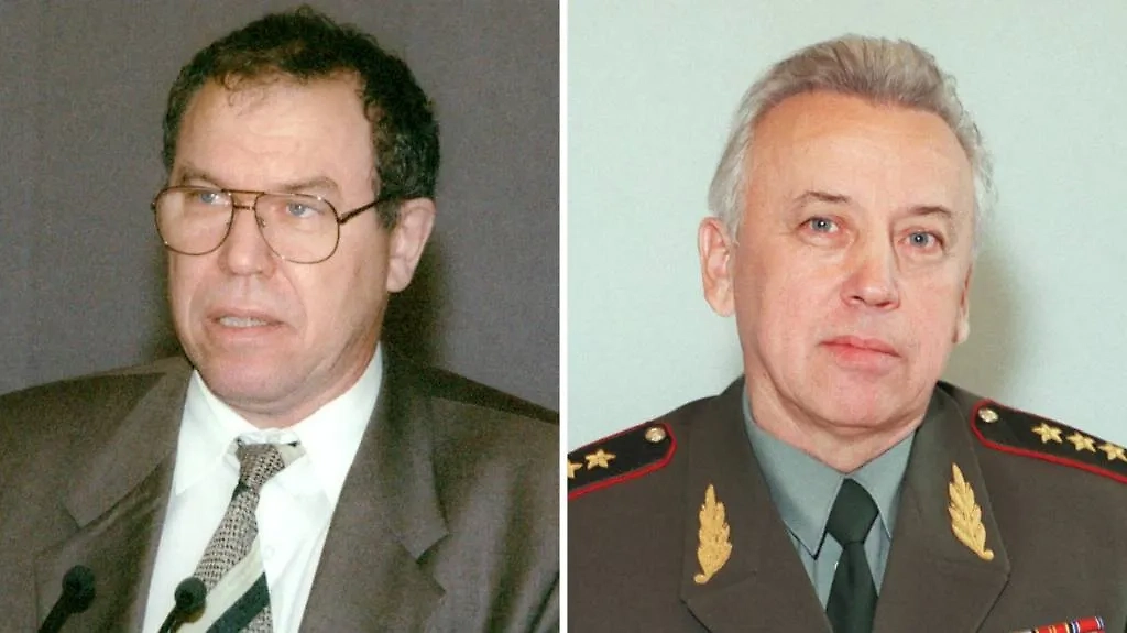 Генерал Лев Рохлин и генерал Александр Галкин. Фото © ТАСС / Николай Малышев, Сергей Мамонтов