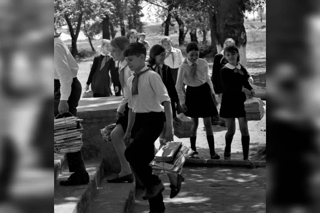 Соцсоревнование было в чём-то весёлым, а в чём-то — напряжённым. Фото © ТАСС / Фотохроника ТАСС / Роман Азриель