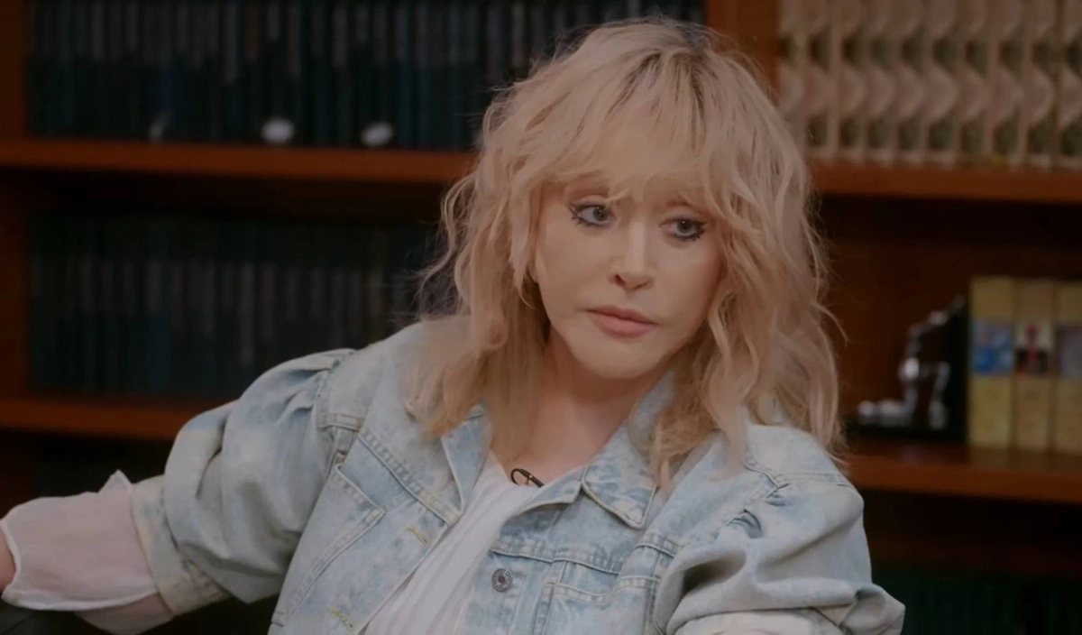 Интервью Пугачёвой после трёх лет молчания: считает ли она себя предательницей родины? Фото © YouTube / Скажи Гордеевой