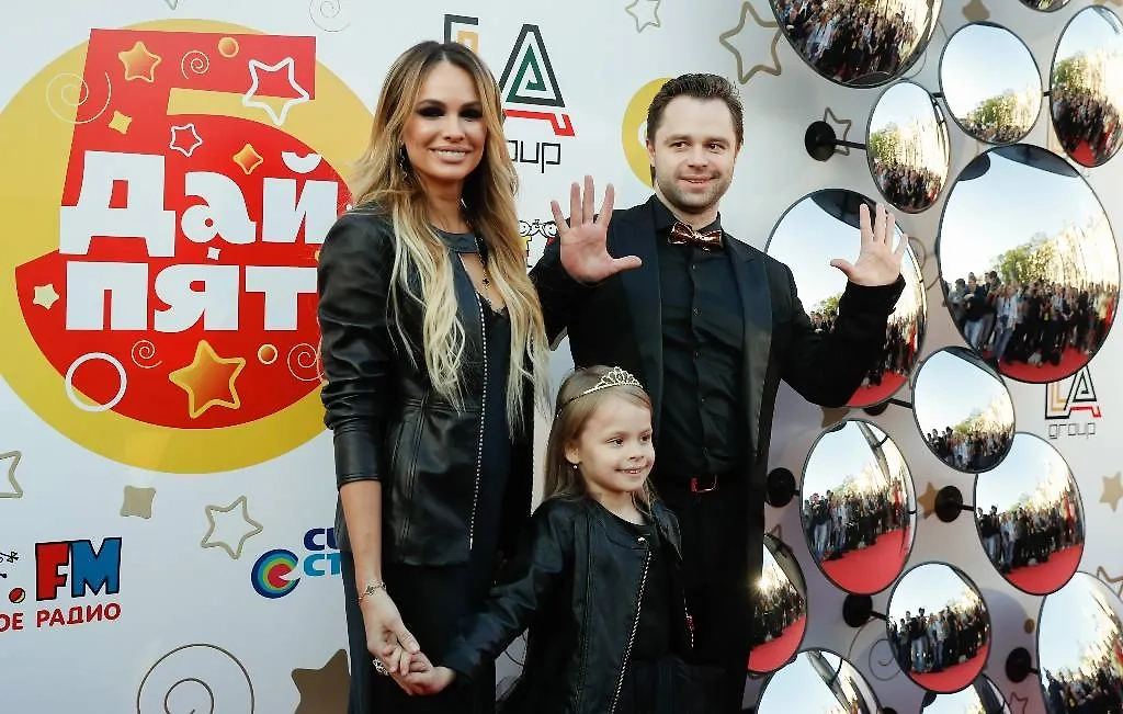 Гогунский с экс-женой и дочерью Фото © ТАСС / Артём Геодакян