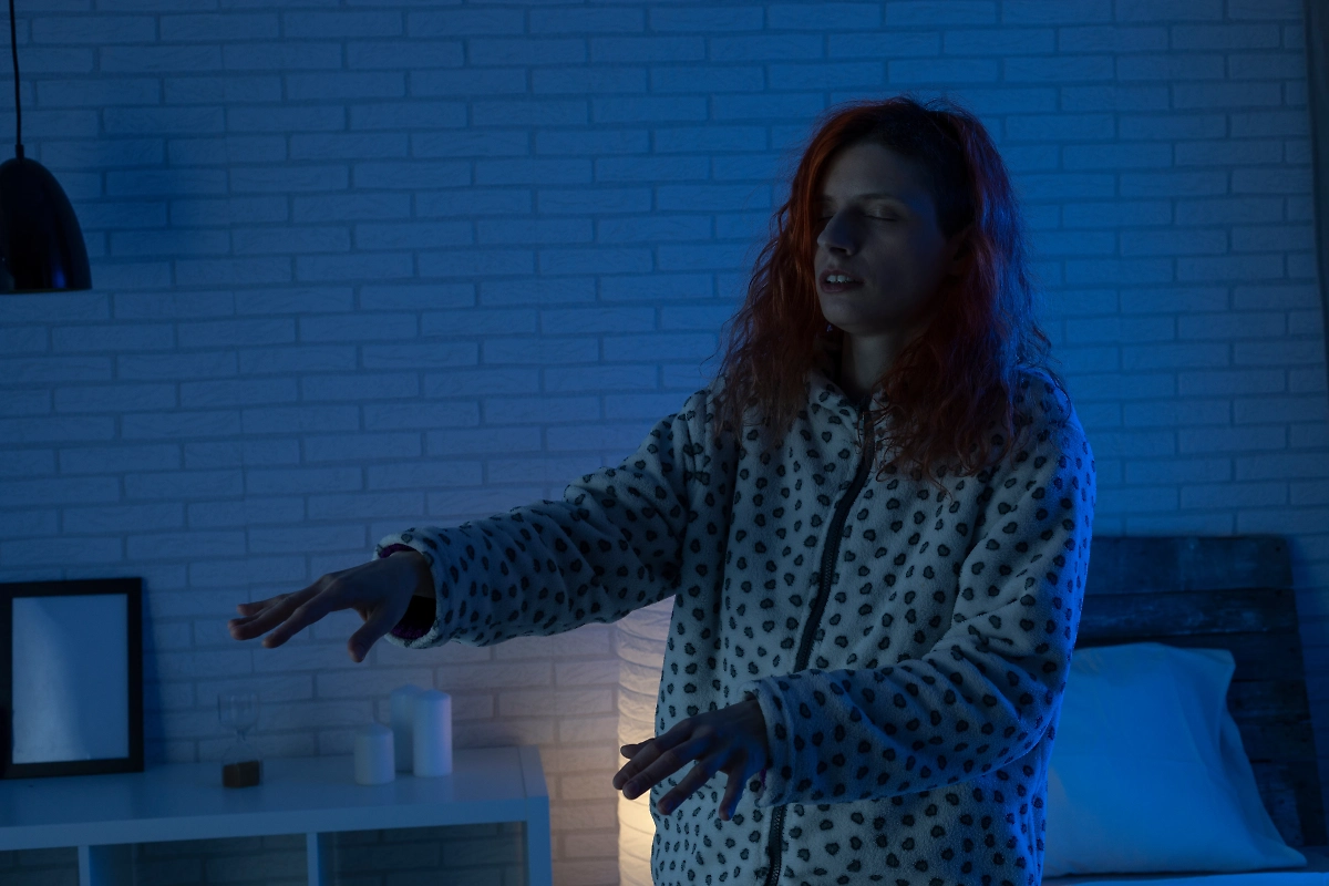 Лунатизм у взрослых — почему опасен. Фото © Shutterstock / FOTODOM / UVgreen