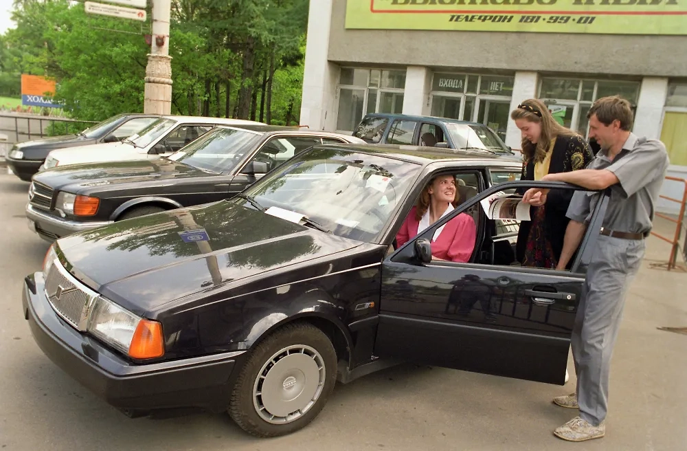 Мода на мужчин в 90-е: кто считался привлекательным. Фото © РИА «Новости» / Андрей Соломонов