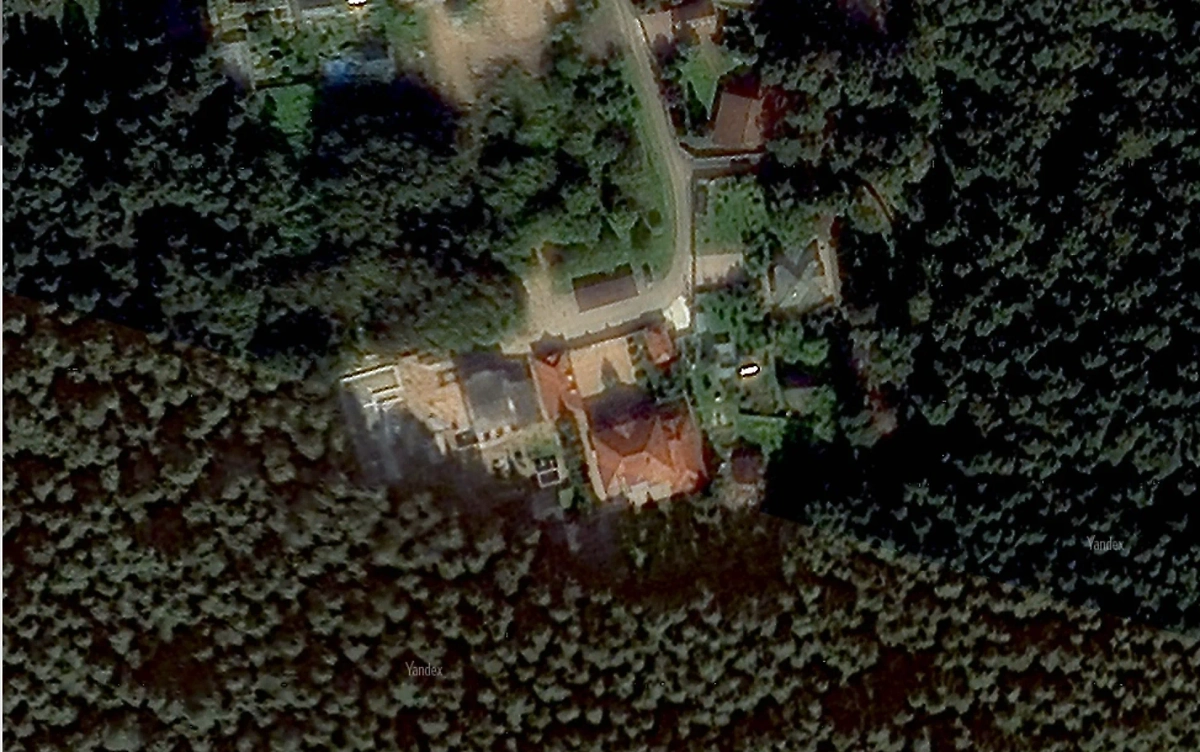 Вид на особняк Михаила Шуфутинского со спутника. Фото © Яндекс Карты