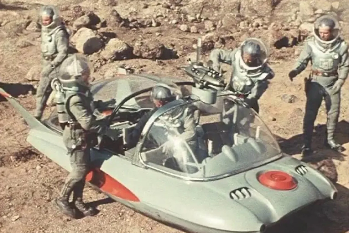 «Планета бурь» — это фильм о космической миссии земных учёных на Венере. Фото © «Планета бурь» (1961), режиссёр Павел Клушанцев, сценаристы Павел Клушанцев, Александр Казанцев / Kinopoisk 