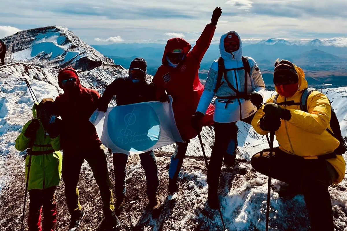 Полина Диброва с сыновьями уехала из Москвы на Камчатку. Фото © Telegram/ПОЛИНА ДИБРОВА