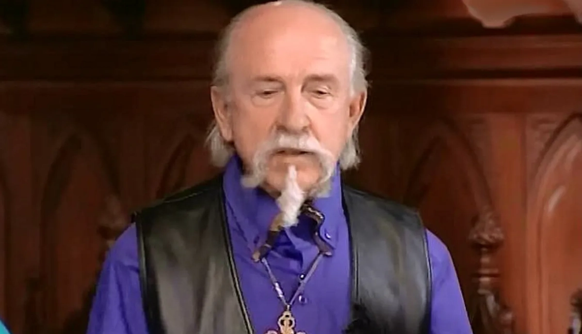 Юрий Оленин участвовал в 9-м сезоне «Битвы экстрасенсов». Он проявил себя как уфолог. Фото © Rutube / «Битва экстрасенсов»